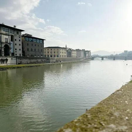 Costasangiorgio 2bdr 2bth Apartament